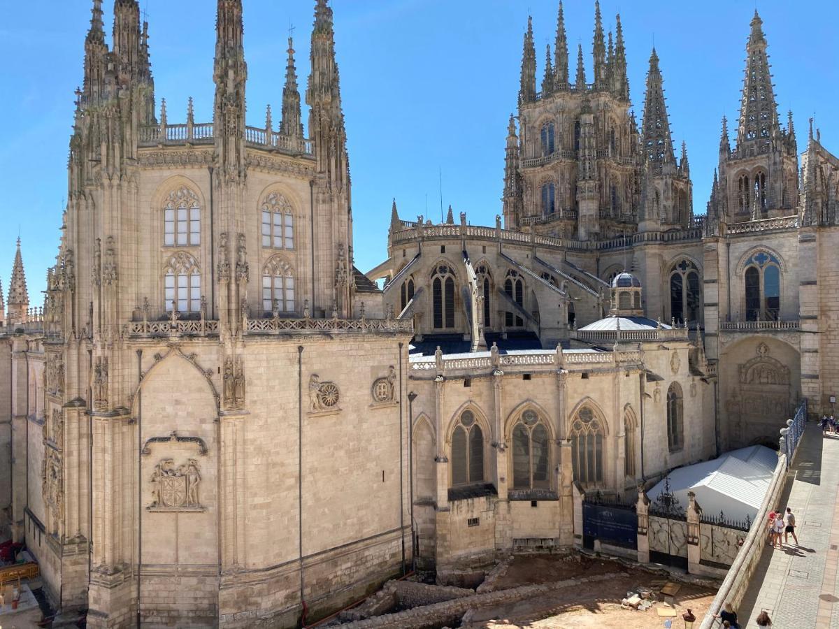 Contemplando La Catedral By Exclusive Burgos Apartments Exterior photo